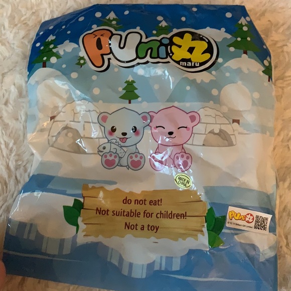 Jumbo puni maru polar bear squishy - Picture 4 of 4